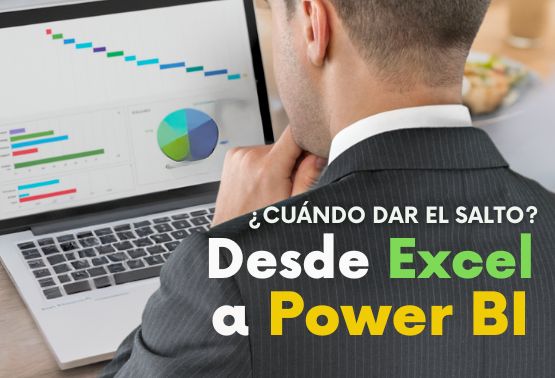 Ejecutivo frente a su computador, aprendiendo excel en un curso online en vivo