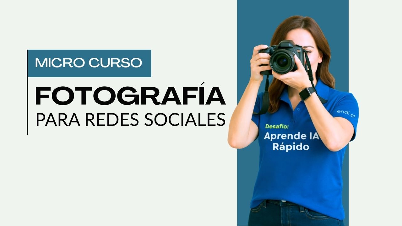 Persona tomando una fotos, estudiando fotografía en un curso online